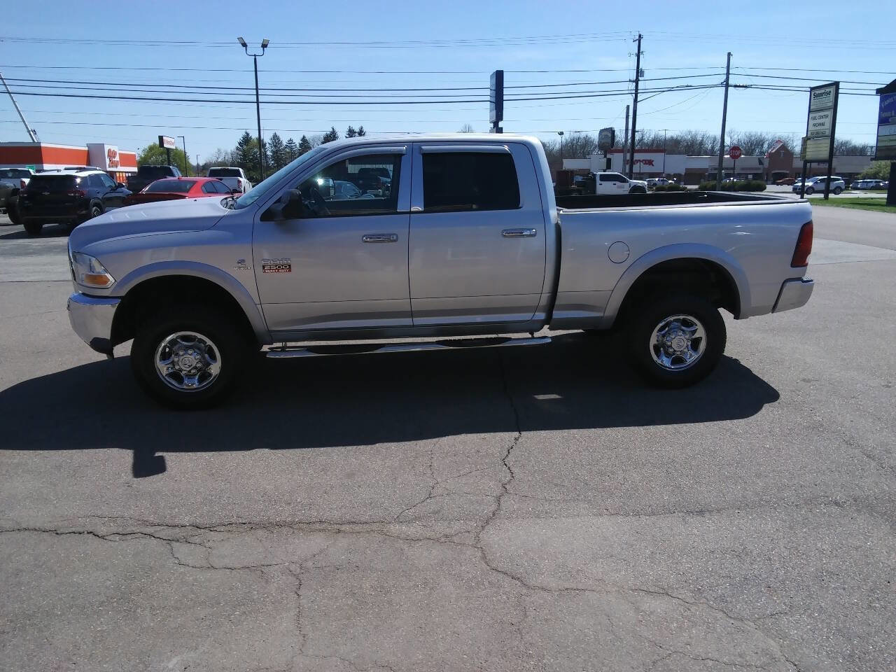 Used 2011 RAM 2500 SLT AWD/4WD image 18