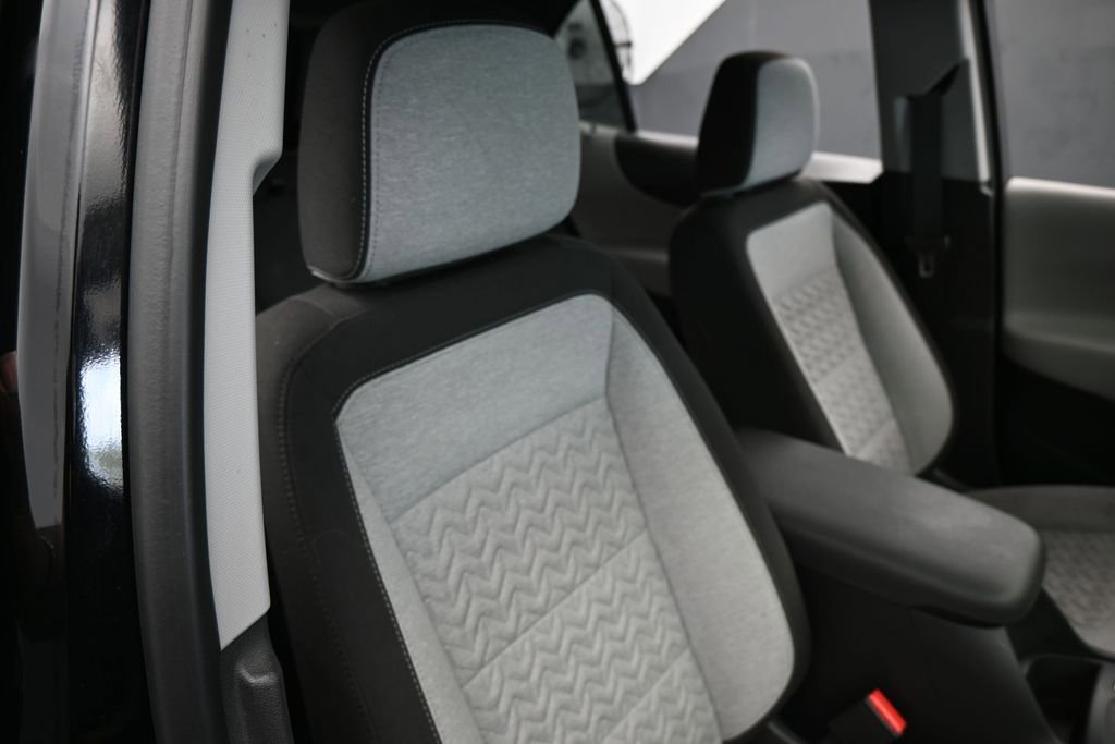 Used 2023 Chevrolet Equinox LS FWD image 35