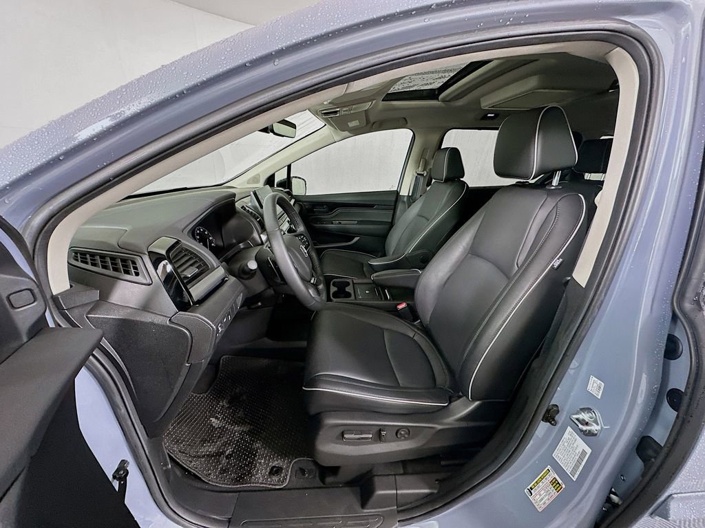 Certified 2025 Honda Odyssey Touring image 20