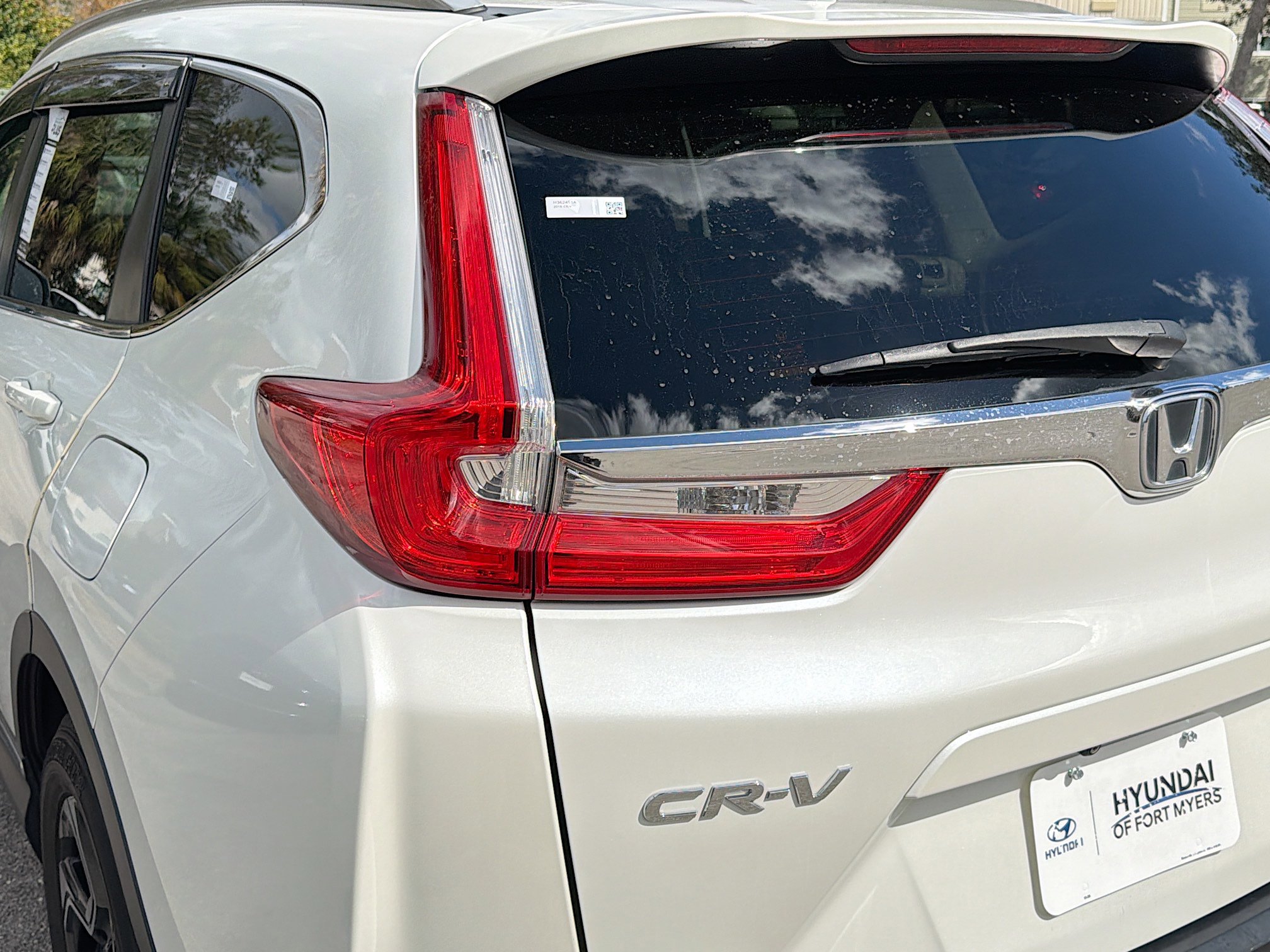 Used 2018 Honda CR-V Touring image 10