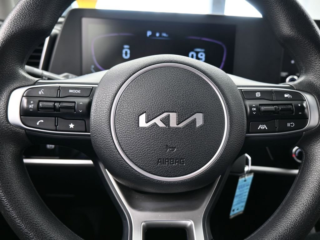 Used 2023 Kia Sportage LX image 28