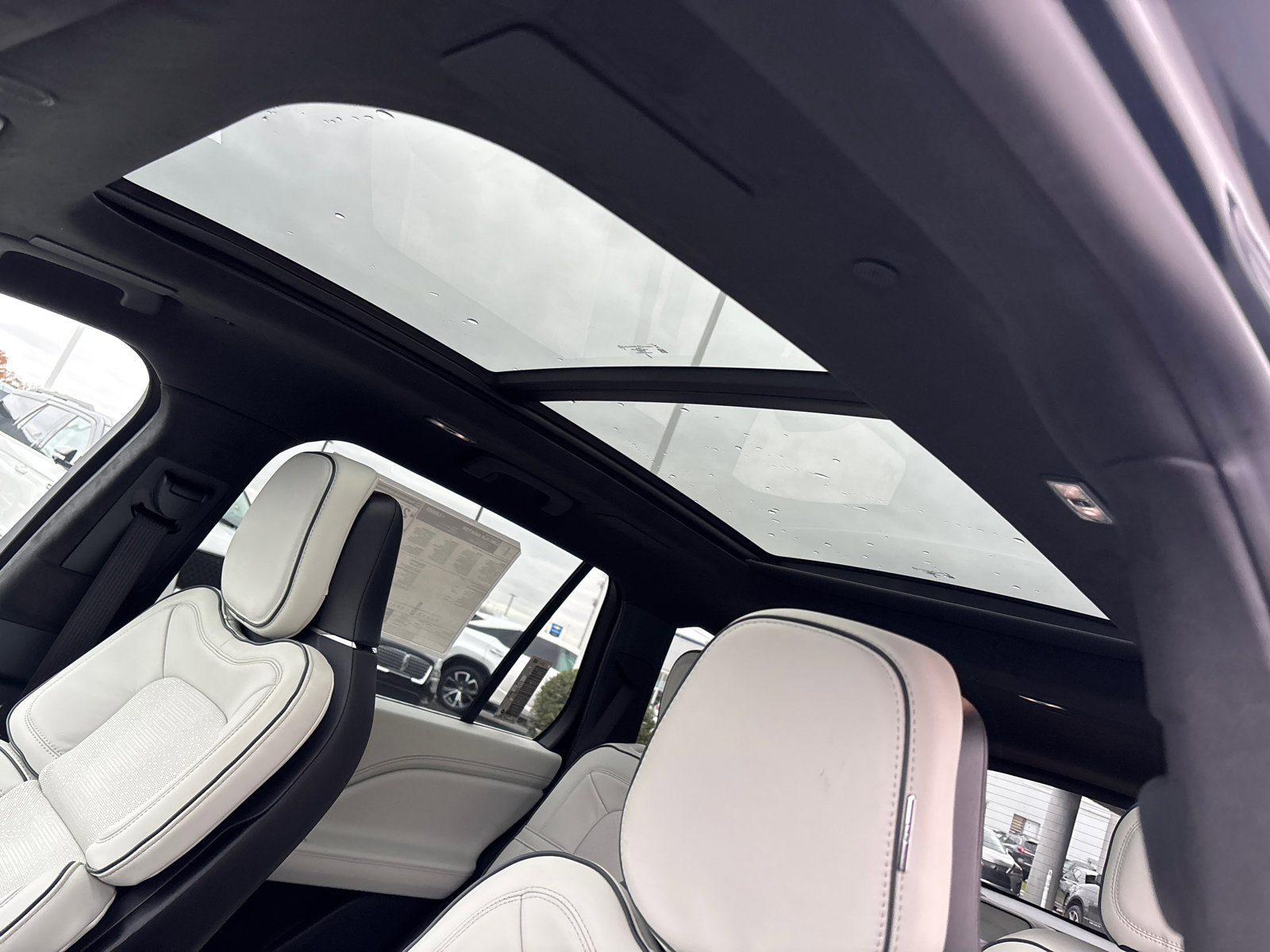 New 2026 Lincoln Aviator Black Label w/ Dynamic Handling Package image 25