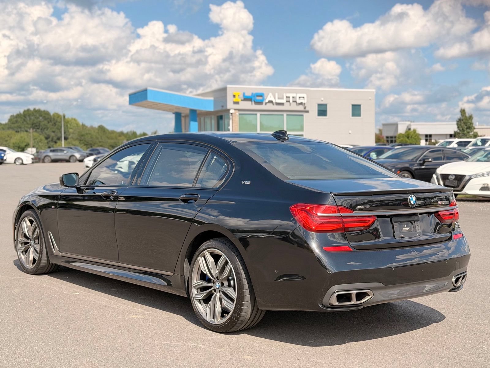 Used 2018 BMW M760i xDrive AWD/4WD image 11