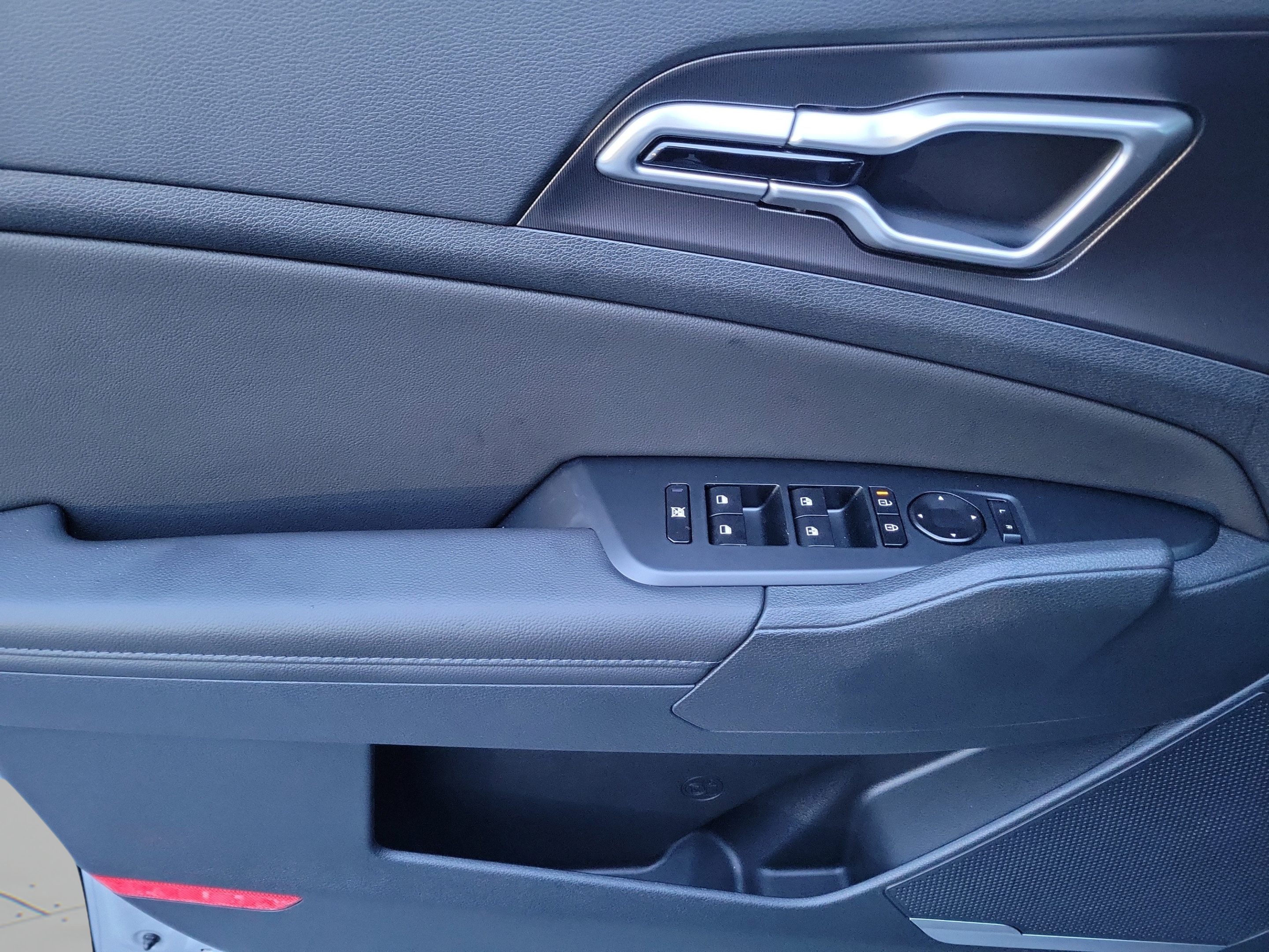 New 2027 Kia Sportage EX FWD image 12