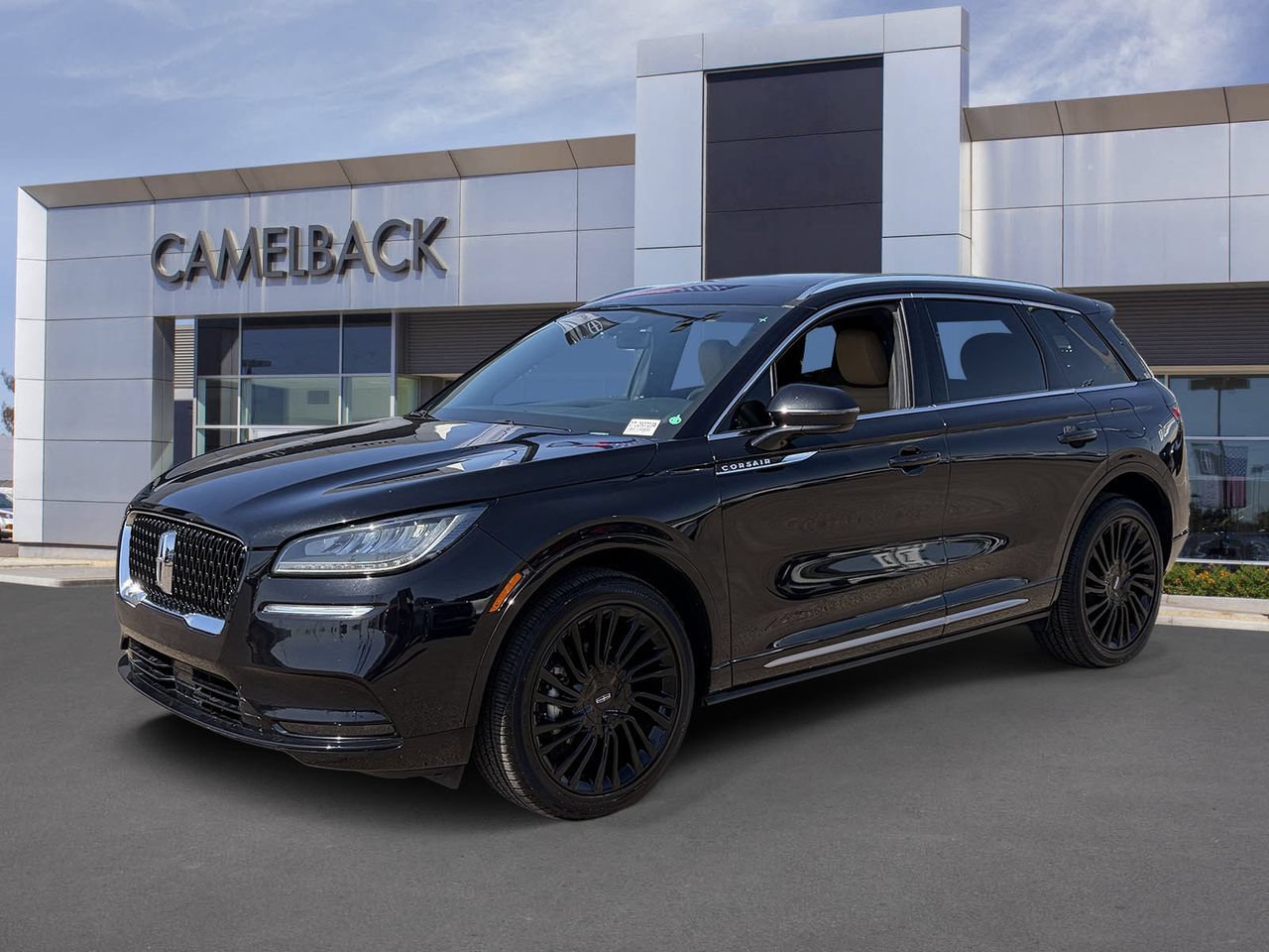 Used 2021 Lincoln Corsair Reserve FWD image 2