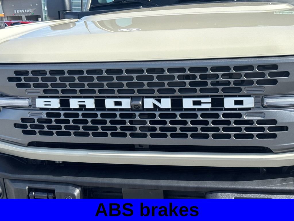 Used 2025 Ford Bronco Badlands AWD/4WD image 16