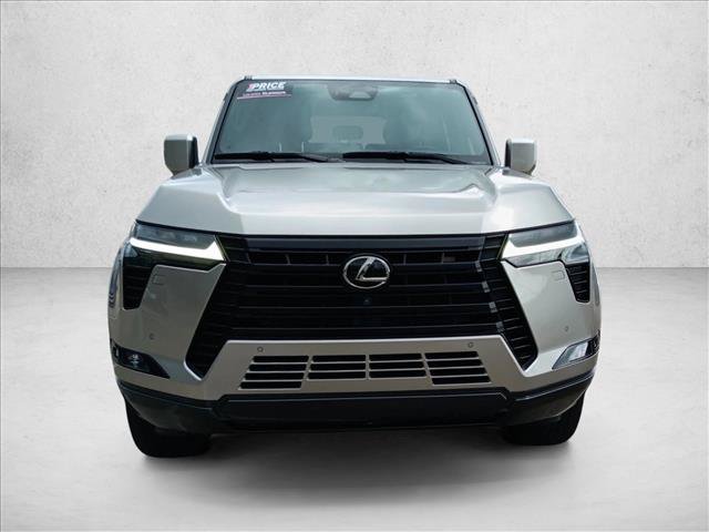Used 2024 Lexus GX 550 AWD/4WD image 2