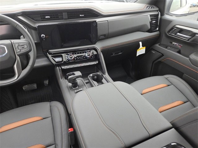 New 2026 GMC Terrain Denali w/ LPO, Floor Liner Package image 35