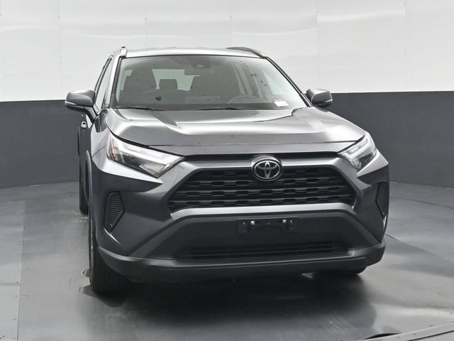 Used 2025 Toyota RAV4 XLE AWD/4WD image 34