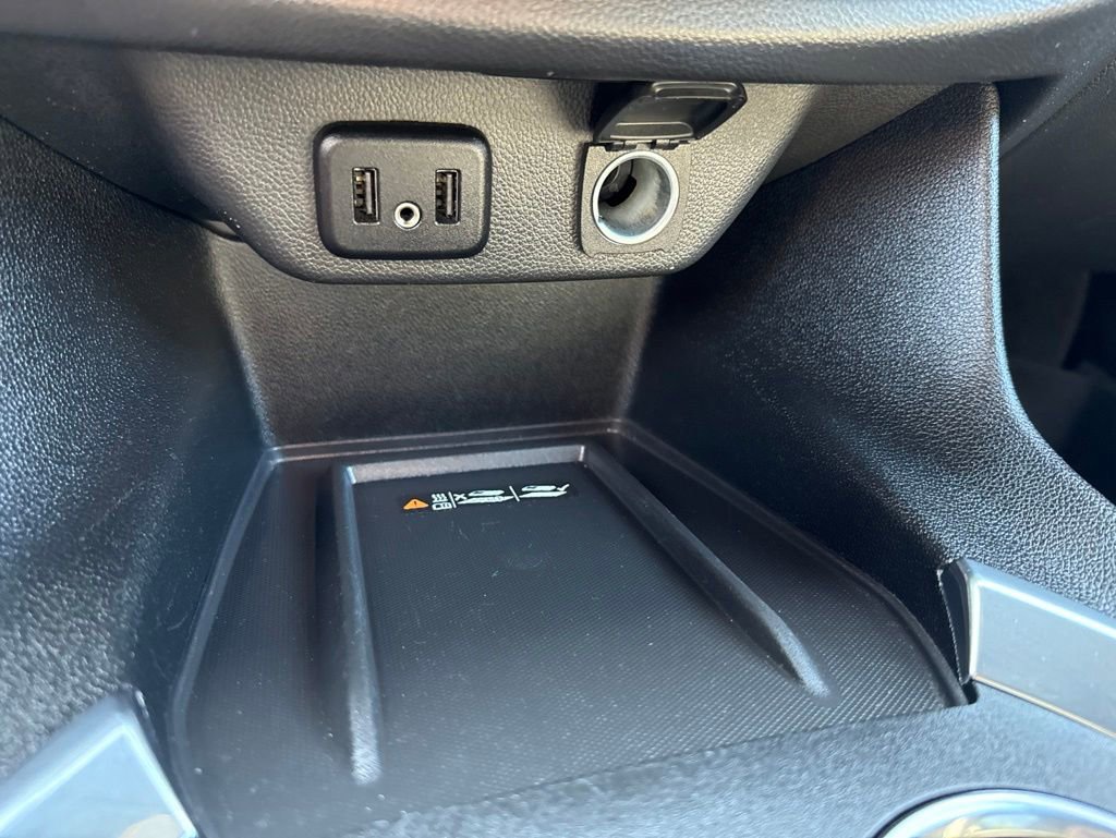 Used 2023 Chevrolet Traverse LT w/ LPO, Floor Liner Package AWD/4WD image 30