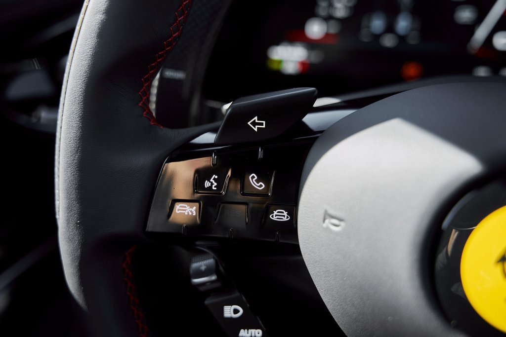 Used 2025 Ferrari 12Cilindri image 61