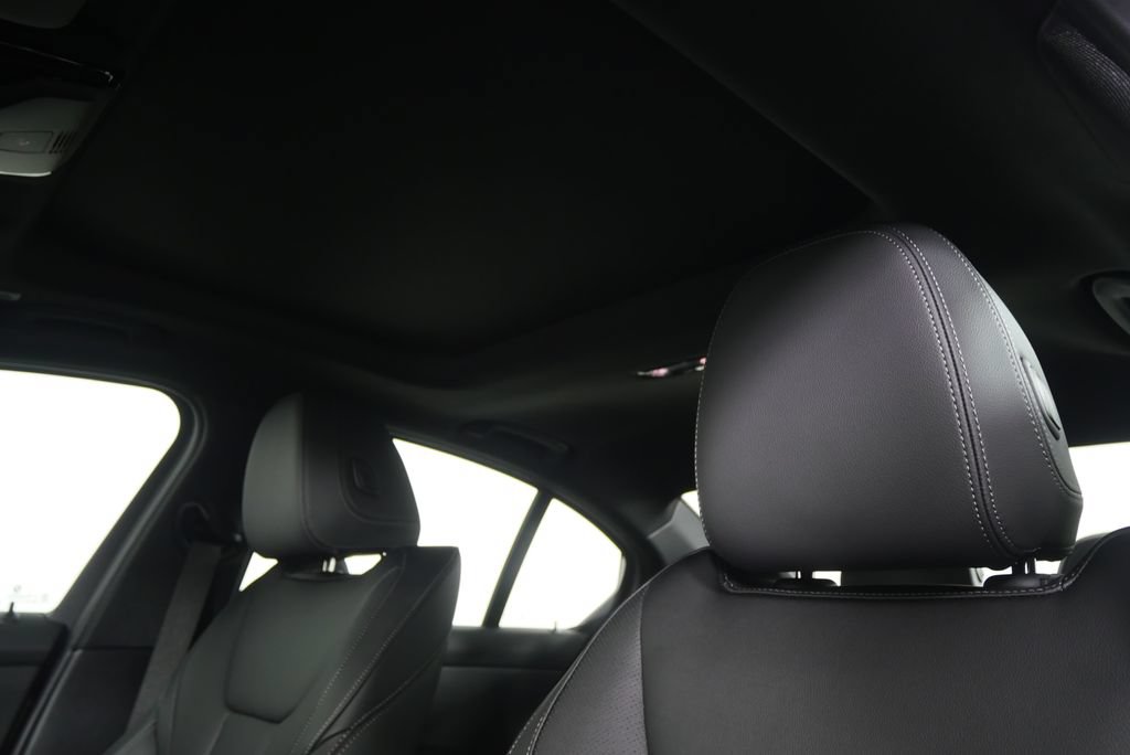 Used 2026 BMW 330i Sedan w/ Premium Package RWD image 11