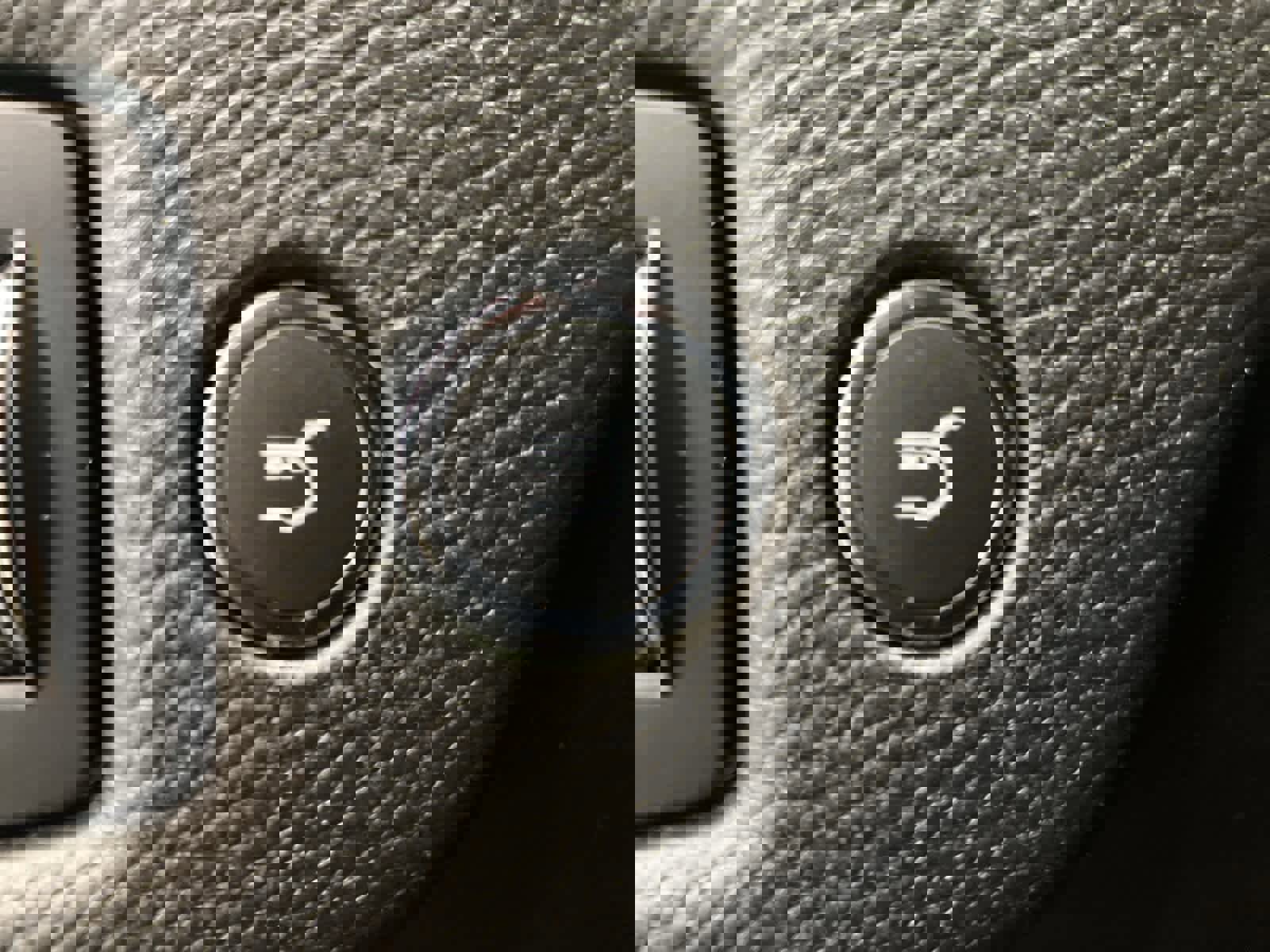 Used 2021 Jeep Cherokee Trailhawk w/ Comfort & Convenience Group image 14