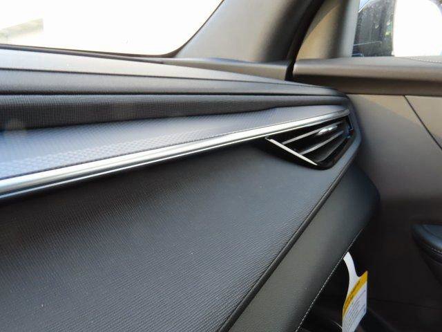 New 2025 Buick Enclave Sport Touring w/ Super Cruise Package image 32