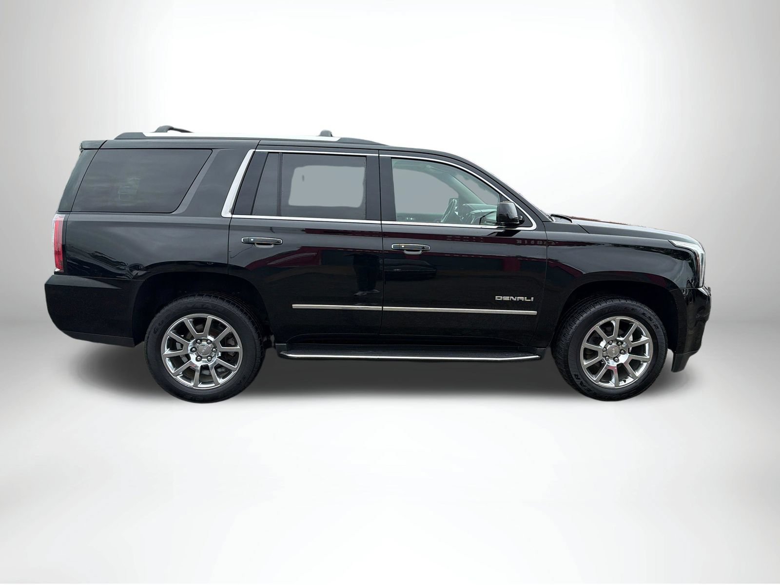 Used 2018 GMC Yukon Denali AWD/4WD image 8