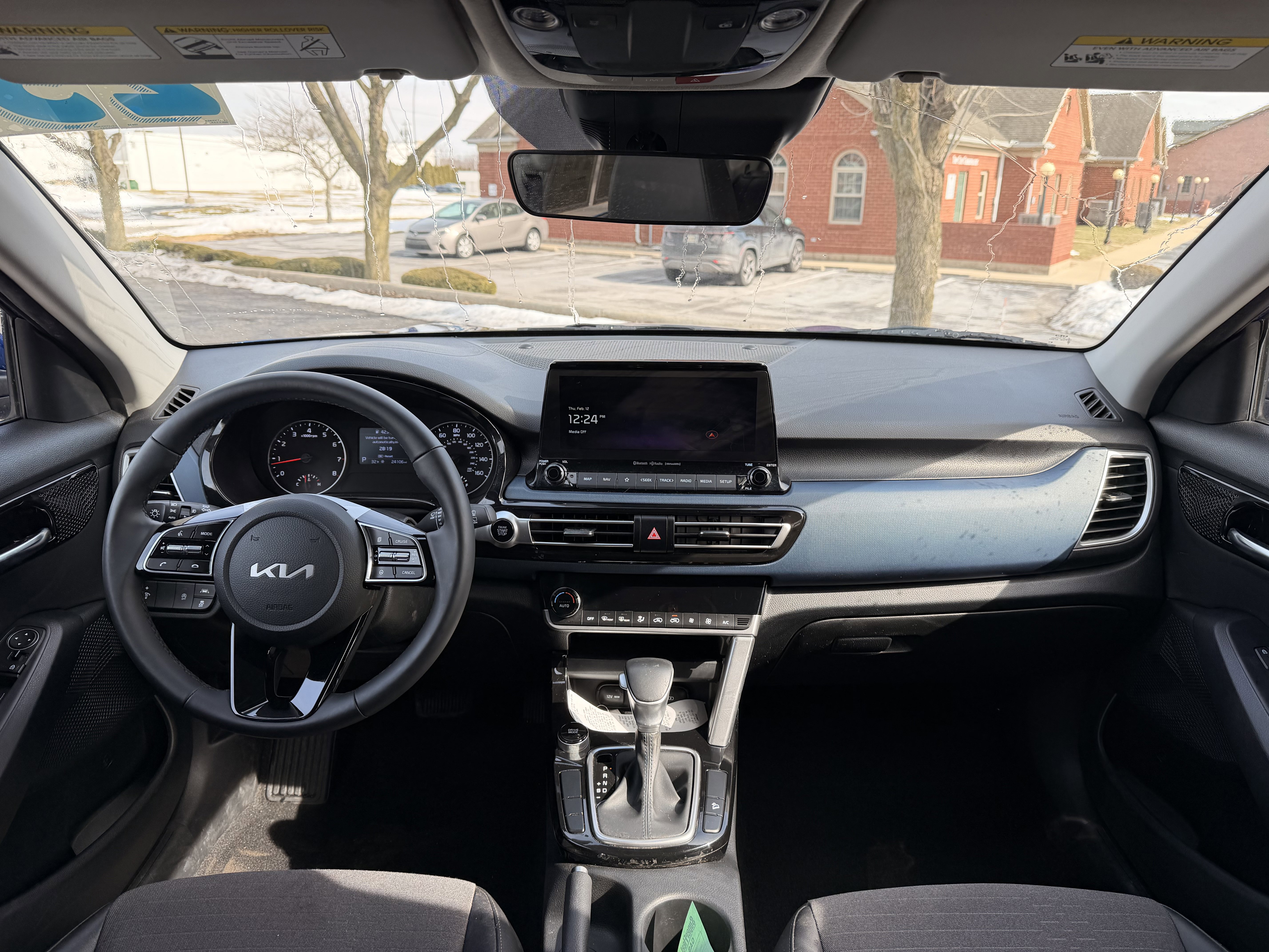 Used 2023 Kia Seltos S w/ Navigation Package image 15