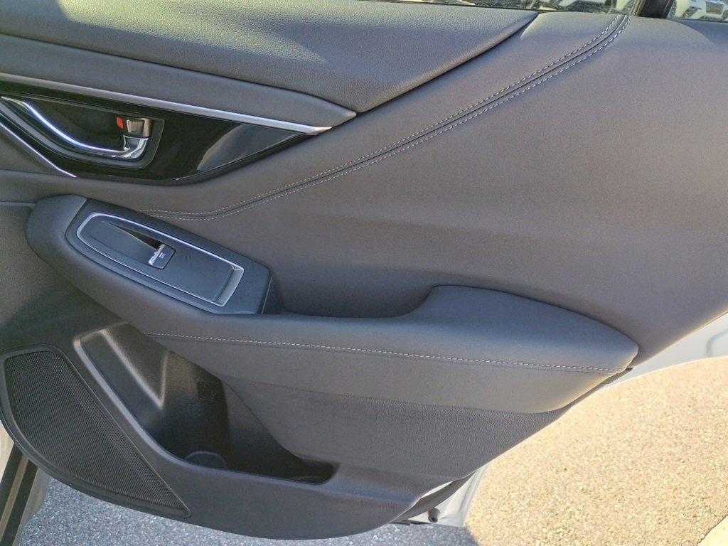 Certified 2022 Subaru Outback Limited image 19