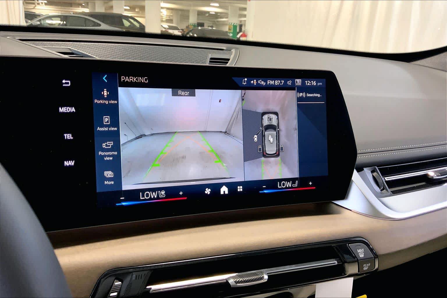 New 2026 BMW X1 xDrive28i w/ Technology Package AWD/4WD image 18