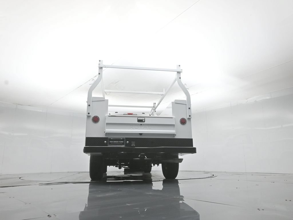 New 2026 Ford F350 XL w/ XL Chrome Package RWD image 51