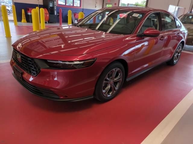 Used 2024 Honda Accord EX image 2