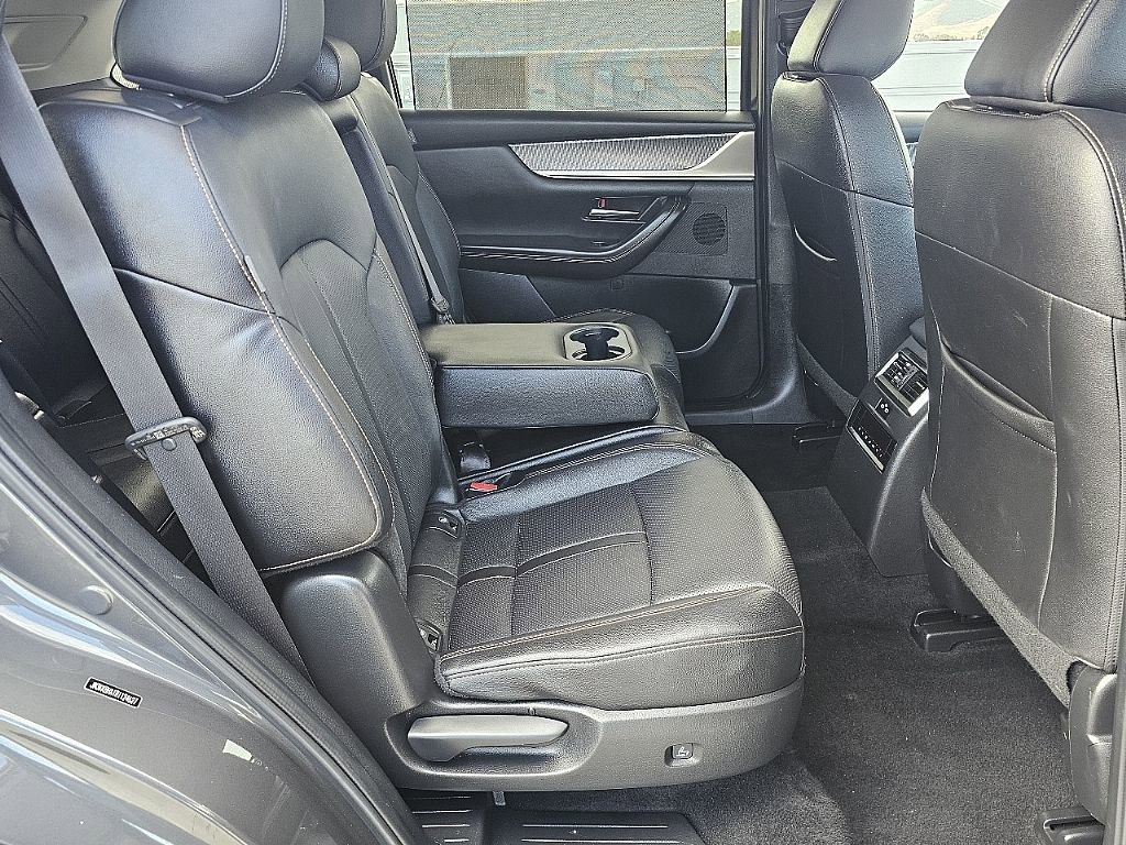 Certified 2024 MAZDA CX-90 Plug-In Hybrid w/ Preferred AWD/4WD image 21