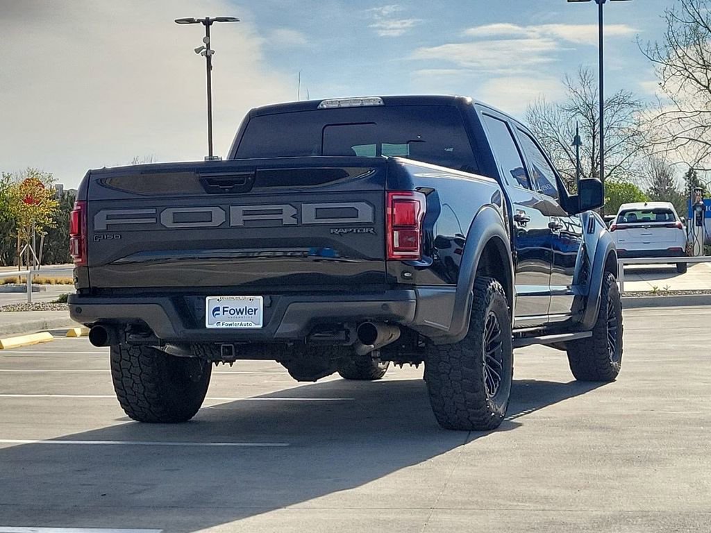 Used 2019 Ford F150 Raptor w/ Equipment Group 802A Luxury AWD/4WD image 8