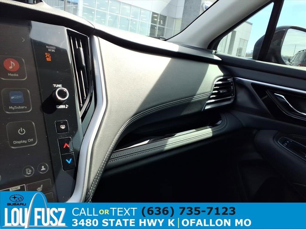 Used 2025 Subaru Outback Limited image 17