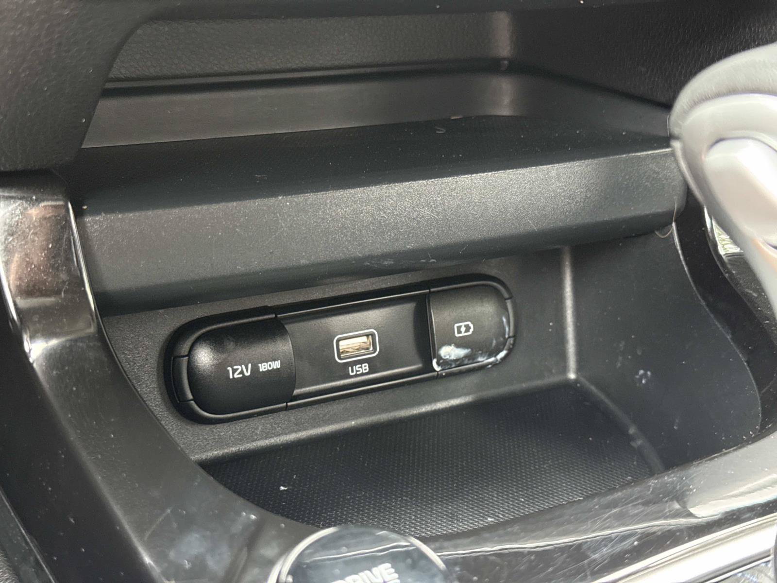 Used 2023 Kia Seltos S w/ Navigation Package AWD/4WD image 12