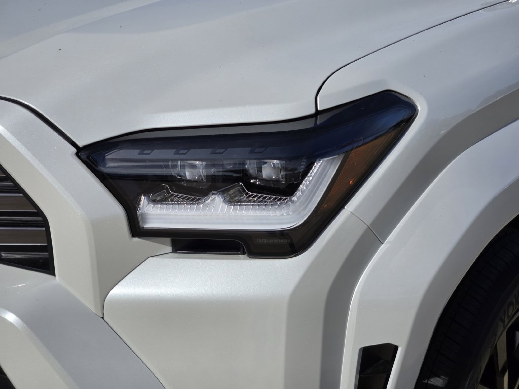 New 2026 Toyota 4Runner Platinum AWD/4WD image 6