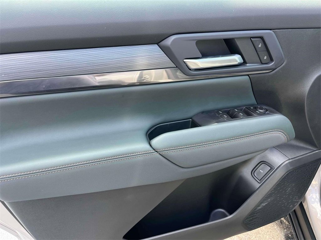 New 2026 GMC Terrain AT4 w/ LPO, Floor Liner Package image 19