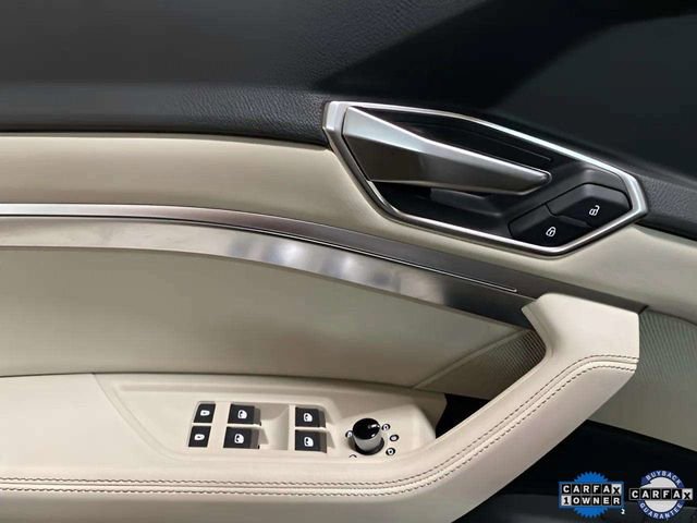 Used 2024 Audi Q8 e-tron Premium AWD/4WD image 38