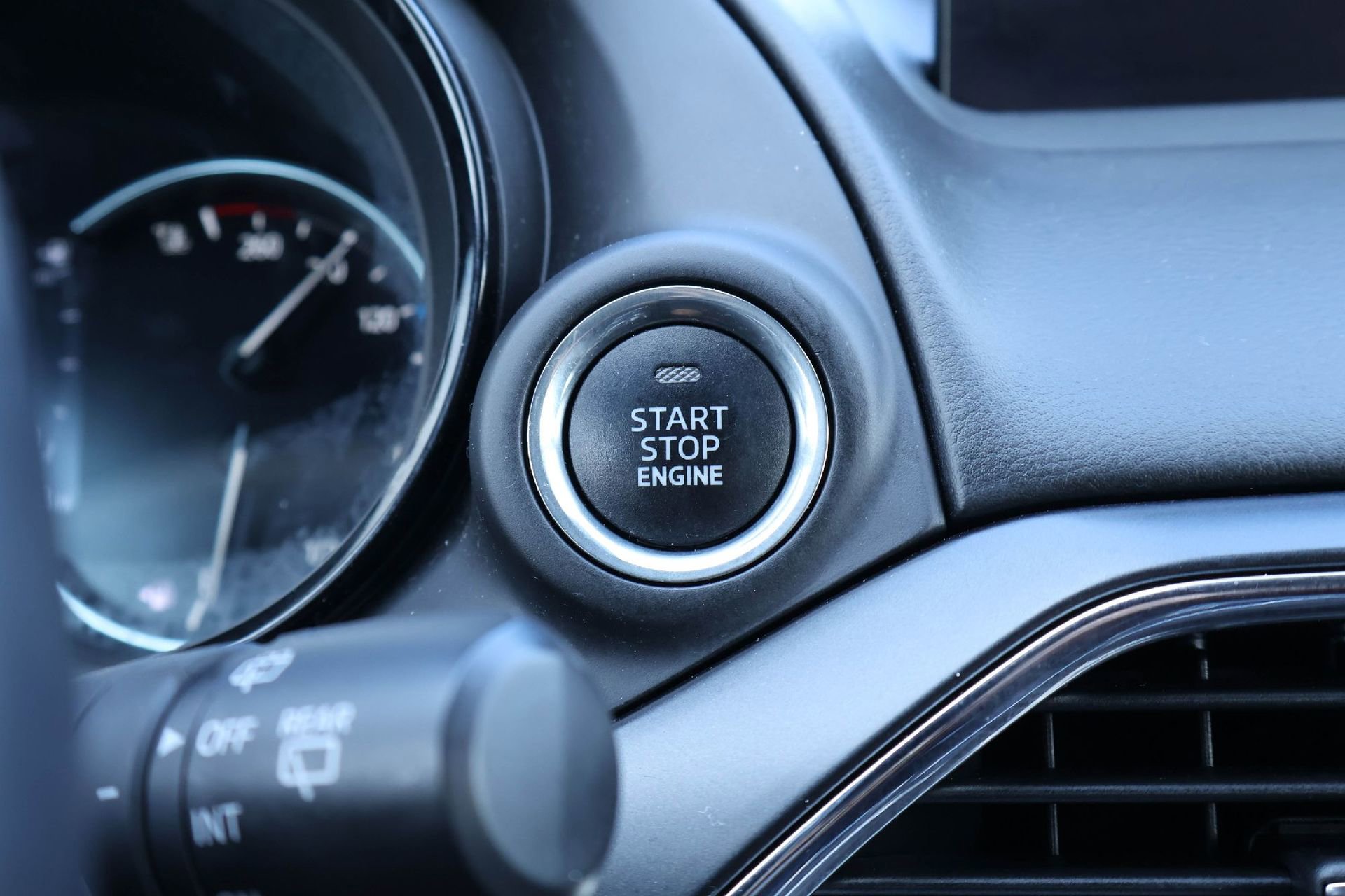 Used 2023 MAZDA CX-9 Carbon Edition image 26