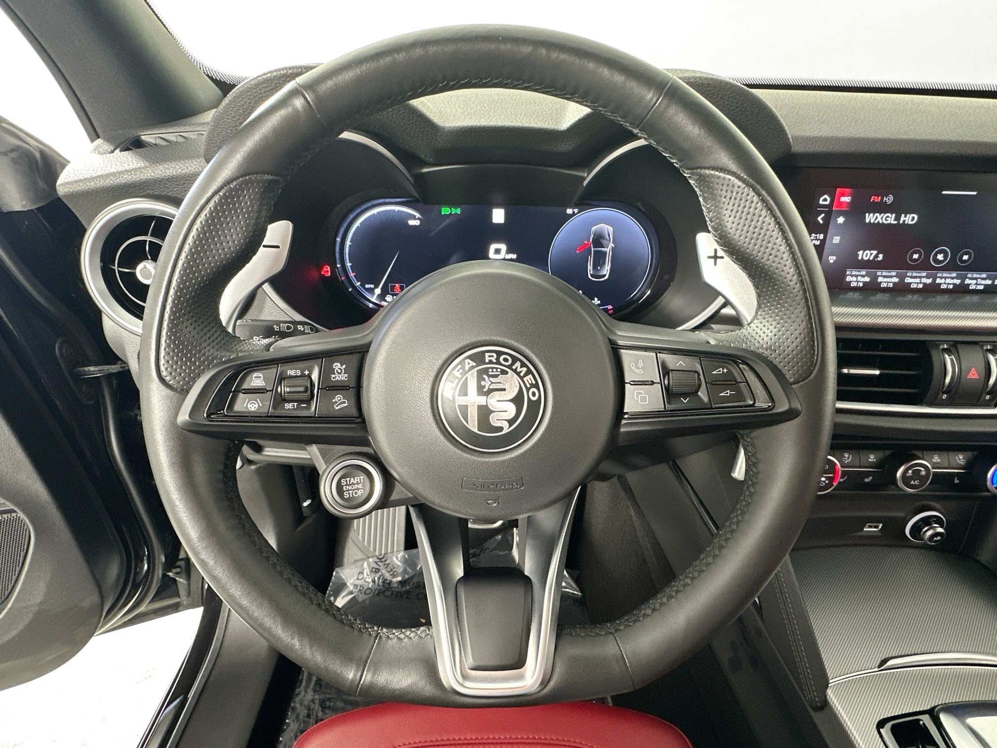 Used 2025 Alfa Romeo Stelvio Sprint w/ Veloce Package AWD/4WD image 11