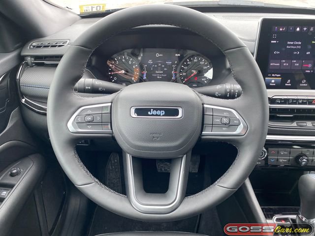 New 2026 Jeep Compass Latitude image 17