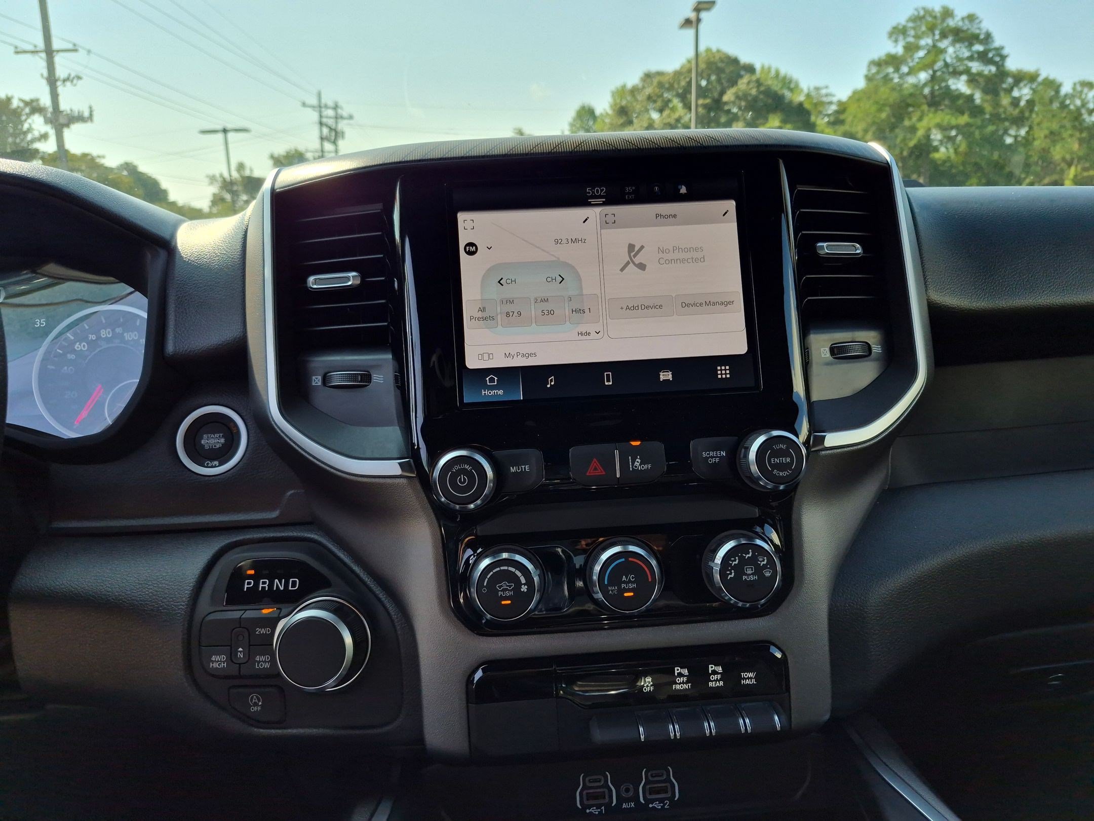 New 2026 RAM 1500 Express AWD/4WD image 14