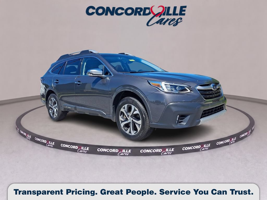 Used 2020 Subaru Outback Touring AWD/4WD image 1