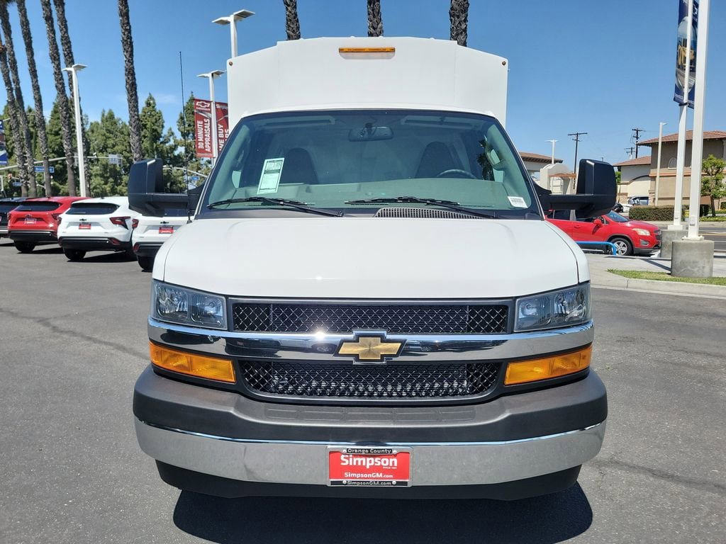 New 2026 Chevrolet Express 3500 w/ Power Convenience Package RWD image 25