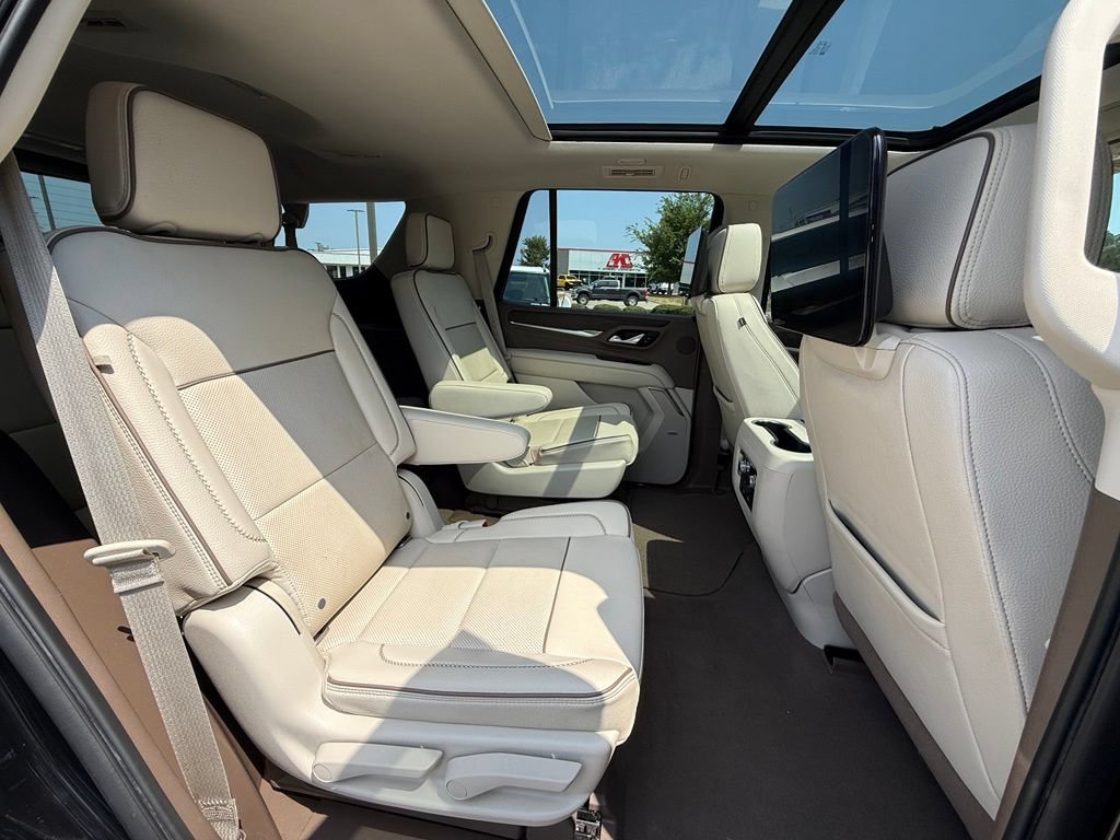 Used 2022 GMC Yukon Denali AWD/4WD image 41