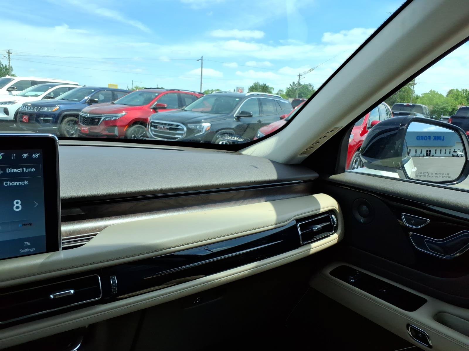 Used 2021 Lincoln Aviator Reserve w/ Elements Package Plus AWD/4WD image 21