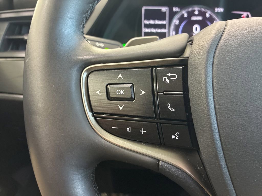 Certified 2024 Lexus ES 350 w/ Premium Package image 22