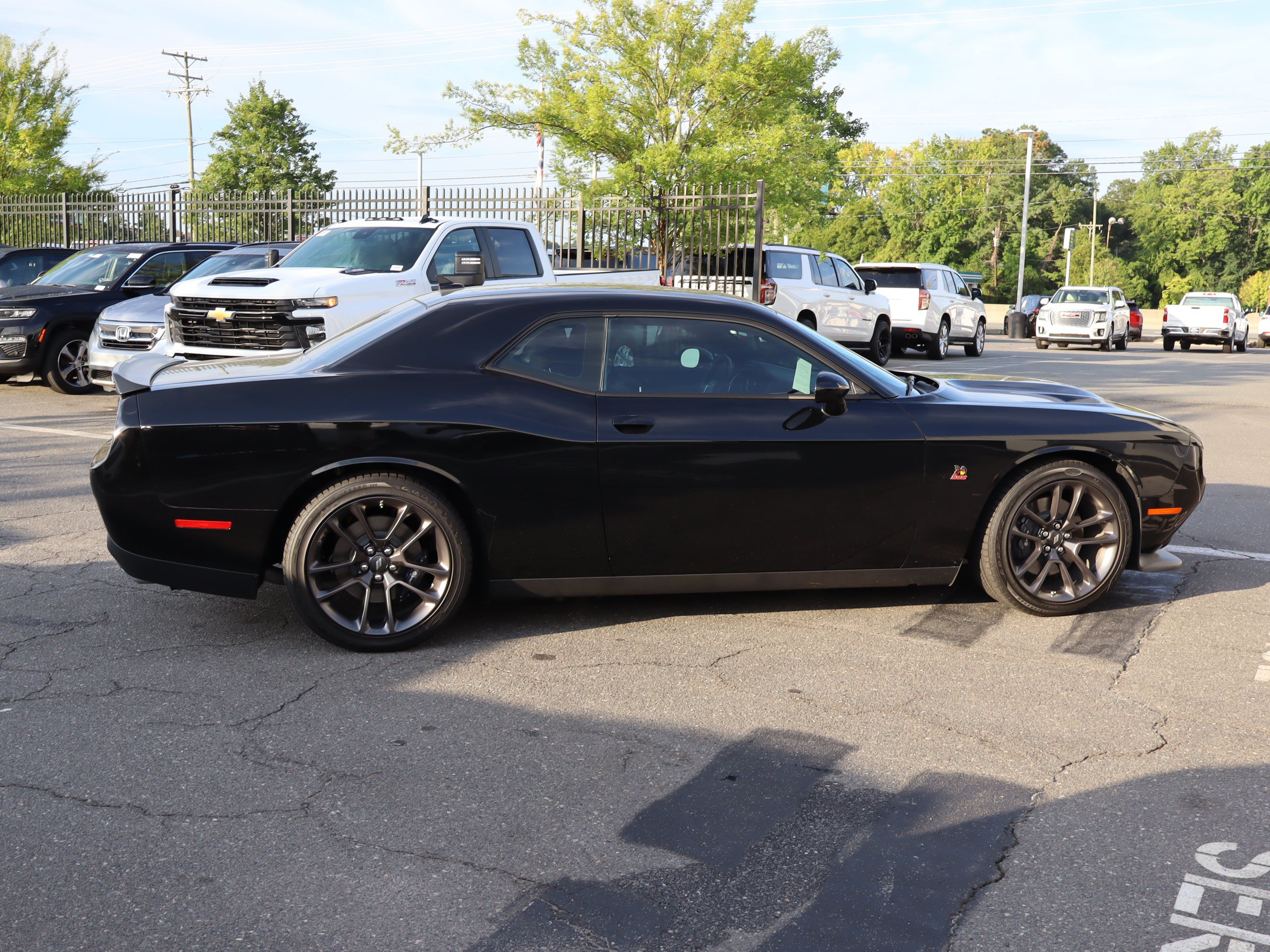 Used 2021 Dodge Challenger R/T Scat Pack RWD image 11