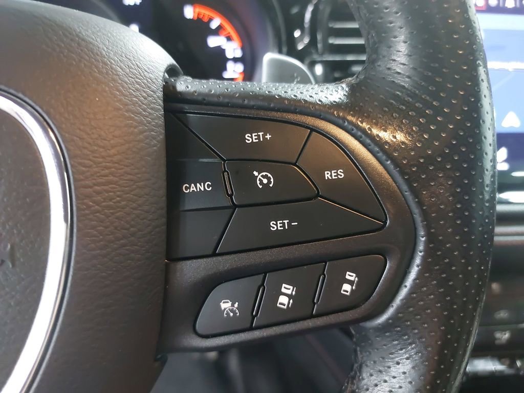 Used 2024 Dodge Durango GT AWD/4WD image 18