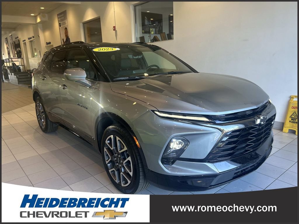 Certified 2023 Chevrolet Blazer RS w/ Driver Confidence II Package FWD image 1