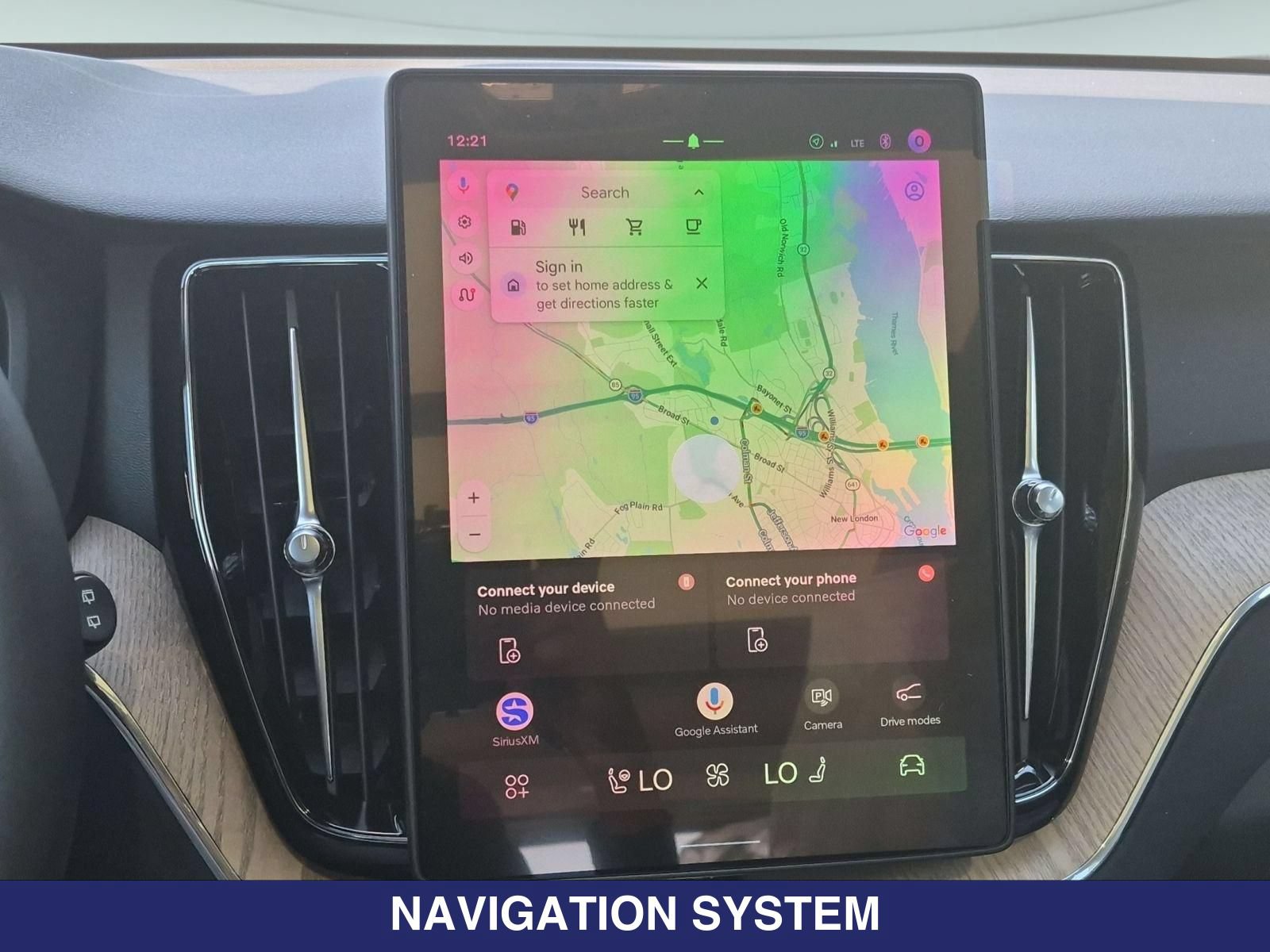 New 2027 Volvo XC60 B5 Core AWD/4WD image 14