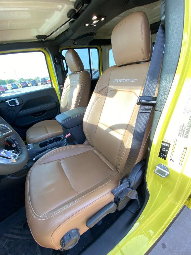 Used 2023 Jeep Wrangler Unlimited Rubicon 4xe AWD/4WD image 10