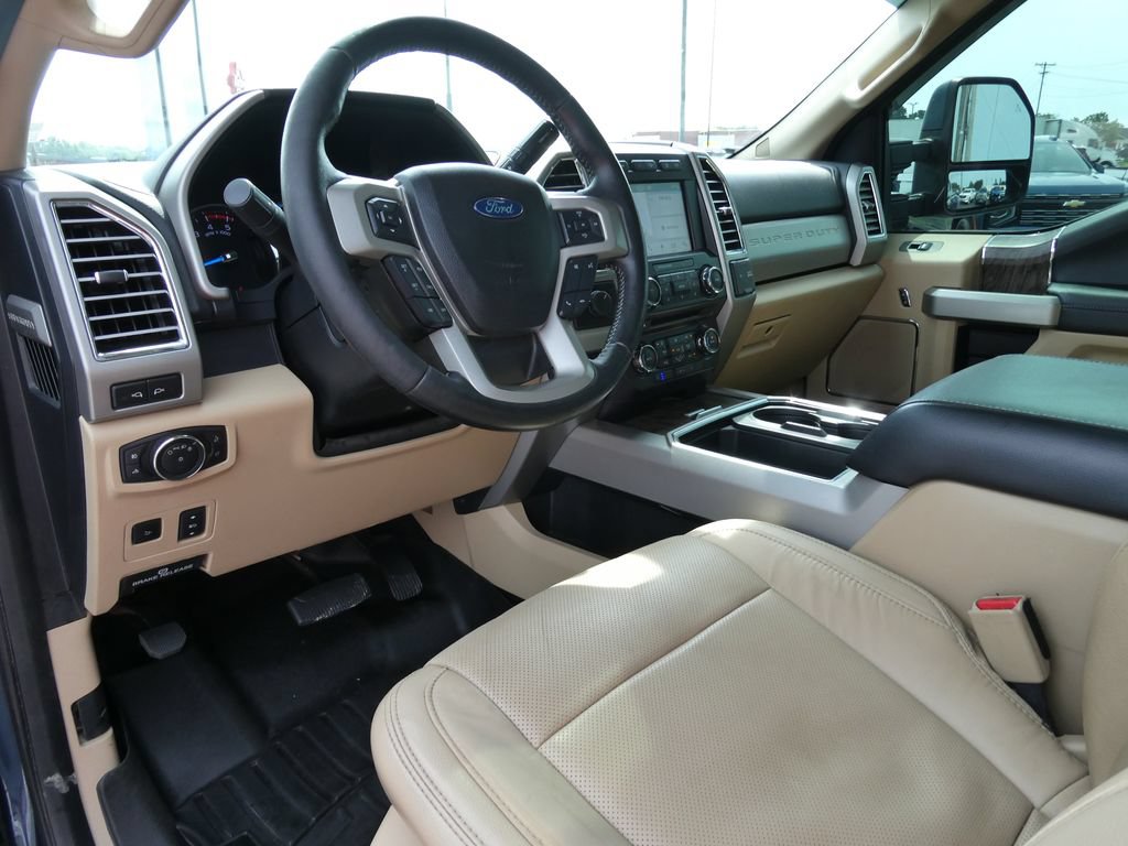 Used 2017 Ford F350 Lariat w/ Lariat Ultimate Package AWD/4WD image 23