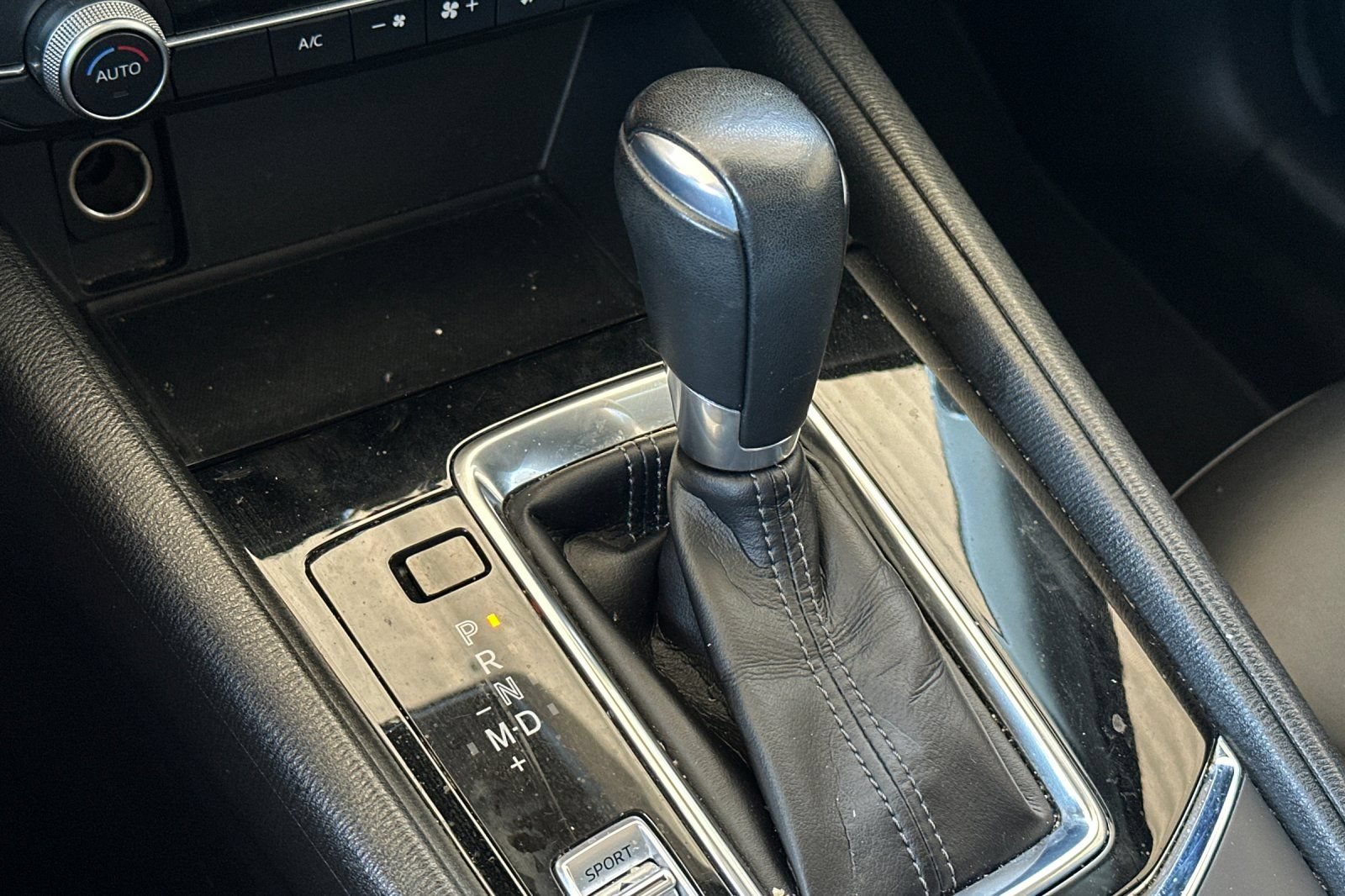 Used 2020 MAZDA CX-5 Touring FWD image 29