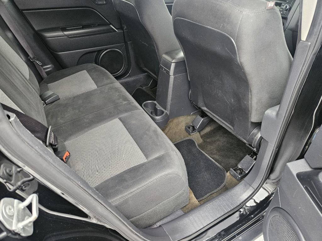 Used 2016 Jeep Patriot Sport w/ Power Value Group image 15