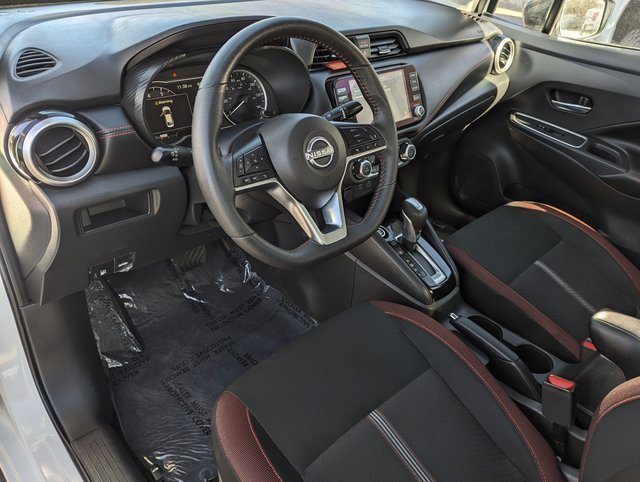 Used 2025 Nissan Versa SR image 14