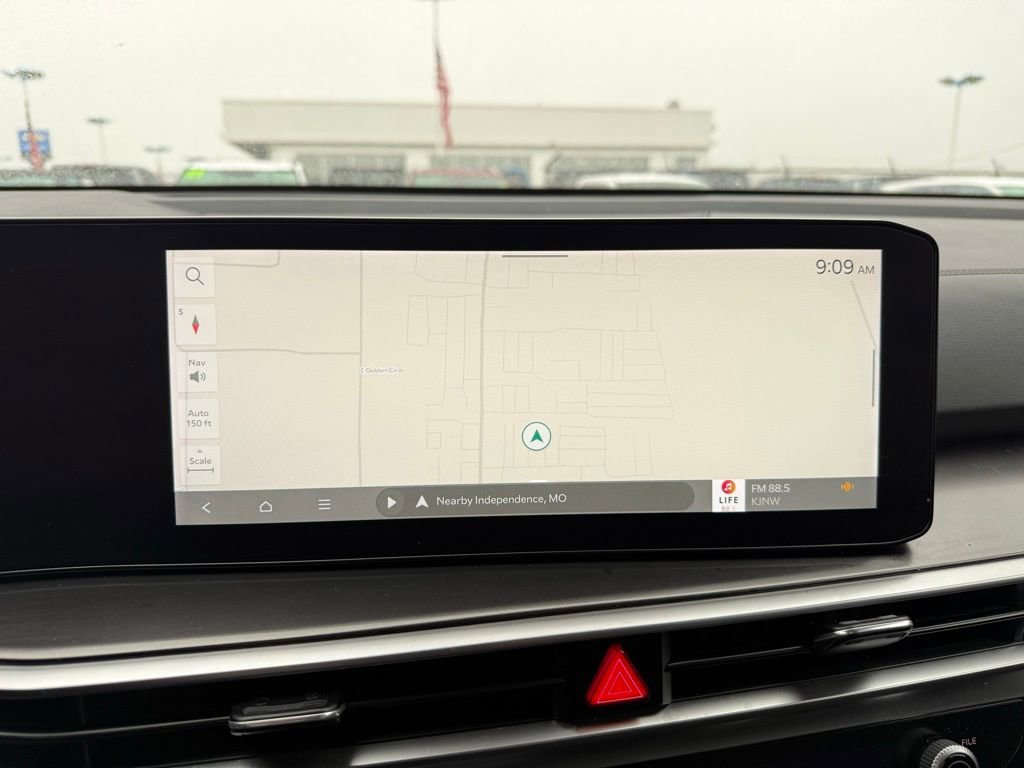 Certified 2024 Kia Sorento S image 43